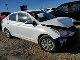 2019 Hyundai Accent SE with VIN 3KPC24A39KE052888, listed as a Copart auction lot 82880054 with 83,663 mi miles and Salvage Title. Bid and sale history available at carsss.com. Image 4.