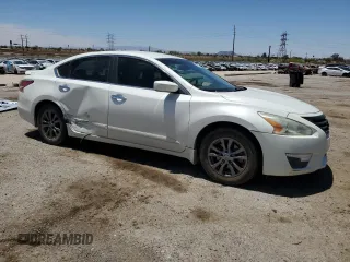 2015 Nissan Altima 2.5 with VIN 1N4AL3AP9FN917867, listed as a Copart auction lot 58353175 with 136,972 mi miles and Salvage title. Bid and sale history available at DreamBid. Image 4.