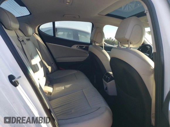 2019 Genesis G70 Advanced z VIN KMTG34LA2KU030129, wystawiony jako Copart lot #55584135 z przebiegiem 123 718 mil mil oraz Szkoda całkowita • Salvage title. Historia ofert i sprzedaży dostępna na DreamBid. Obrazek 10.