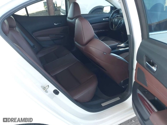 2017 Acura TLX V6 w/Technology Pkg with VIN 19UUB2F58HA003553, listed as a IAAI auction lot 41831368 with 116,065 mi miles. Bid and sale history available at carsss.com. Image 8.