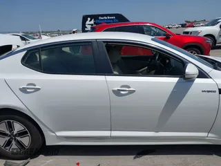 2013 Kia Optima EX with VIN KNAGM4AD9D5051823, listed as a IAAI auction lot 42312465 with 151,127 mi miles and . Bid and sale history available at DreamBid. Image 14.