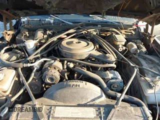 1986 Cadillac Fleetwood z VIN 1G6DW69Y7G9732954, wystawiony jako IAAI lot #41780373 z przebiegiem 61 222 mil mil oraz . Historia ofert i sprzedaży dostępna na DreamBid. Obrazek 10.