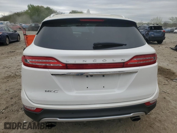2019 Lincoln MKC Select z VIN 5LMCJ2D99KUL39648, wystawiony jako Copart lot #53755895 z przebiegiem 57 623 mil mil oraz Szkoda całkowita • Salvage title. Historia ofert i sprzedaży dostępna na DreamBid. Obrazek 6.