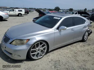 2007 Lexus LS 460 with VIN JTHBL46F975030127, listed as a Copart auction lot 54519505 with 198,523 mi miles and Clean Title. Bid and sale history available at carsss.com. Image 1.