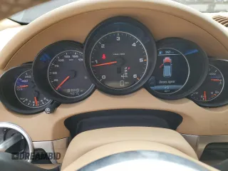 2016 Porsche Cayenne Diesel with VIN WP1AF2A20GKA43961, listed as a Copart auction lot 63634225 with 81,449 mi miles and Salvage title. Bid and sale history available at DreamBid. Image 9.