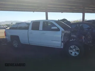 2015 Chevrolet Silverado 1500 LT with VIN 1GCRCREC6FZ423241, listed as a IAAI auction lot 40707309 with 114,778 mi miles. Bid and sale history available at carsss.com. Image 14.