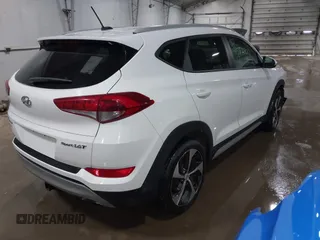 2017 Hyundai Tucson Limited z VIN KM8J3CA26HU584580, wystawiony jako IAAI lot #41587700 z przebiegiem 132 183 mil mil oraz . Historia ofert i sprzedaży dostępna na DreamBid. Obrazek 4.