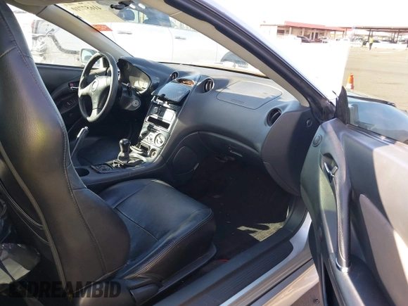 2003 Toyota Celica GT with VIN JTDDR32T230159560, listed as a IAAI auction lot 41657710 with 1 mi miles. Bid and sale history available at carsss.com. Image 5.