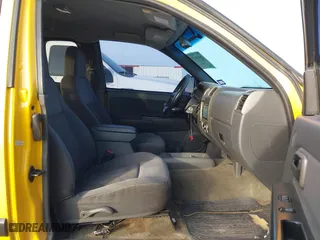 2004 Chevrolet Colorado LS Z85 with VIN 1GCDT196148160045, listed as a IAAI auction lot 41817439 with 178,906 mi miles. Bid and sale history available at carsss.com. Image 5.