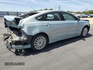 2013 Ford Fusion SE Hybrid with VIN 3FA6P0LU9DR281697, listed as a Copart auction lot 58583675 with 136,121 mi miles and Salvage title. Bid and sale history available at DreamBid. Image 3.