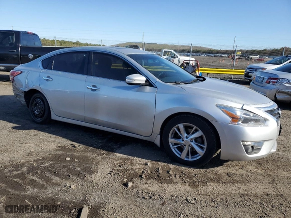 2013 Nissan Altima 2.5 SV with VIN 1N4AL3AP9DC102111, listed as a Copart auction lot 52019565 with 146,794 mi miles and Salvage Title. Bid and sale history available at carsss.com. Image 4.