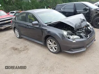 2014 Subaru Legacy Premium z VIN 4S3BMCC60E3007826, wystawiony jako IAAI lot #42226490 z przebiegiem 169 445 mil mil oraz . Historia ofert i sprzedaży dostępna na DreamBid. Obrazek 1.