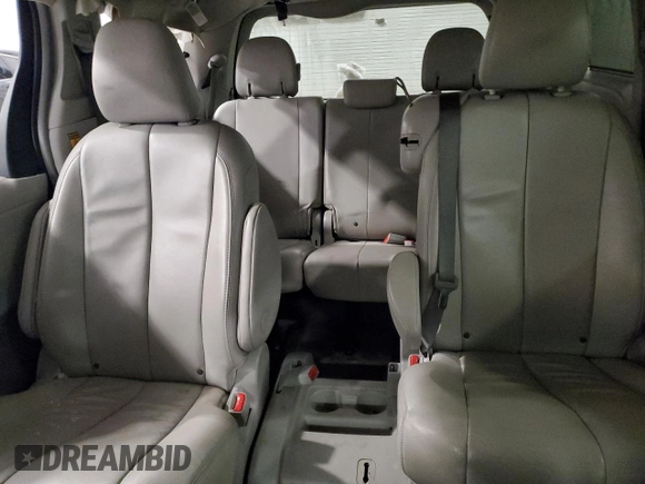 2014 Toyota Sienna XLE with VIN 5TDYK3DC3ES422884, listed as a Copart auction lot 44645715 with 126,679 mi miles and Salvage Title. Bid and sale history available at carsss.com. Image 10.