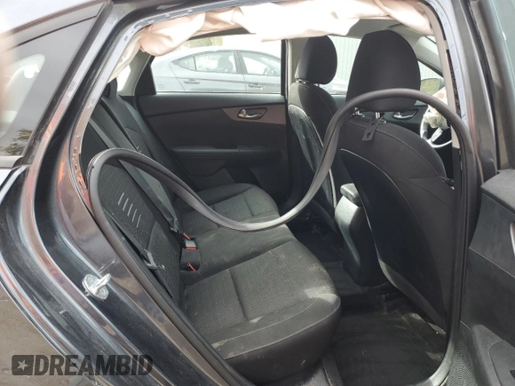 2021 Kia Forte FE with VIN 3KPF24ADXME383441, listed as a Copart auction lot 76124874 with 72,941 mi miles and Salvage Title. Bid and sale history available at carsss.com. Image 10.