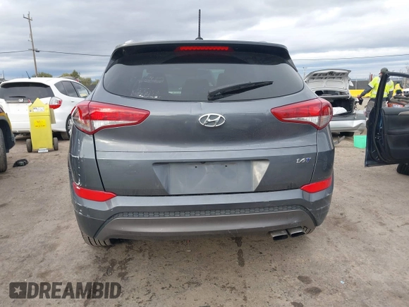 2016 Hyundai Tucson Sport with VIN KM8J33A20GU026691, listed as a IAAI auction lot 41496129 with 111,958 mi miles. Bid and sale history available at carsss.com. Image 16.
