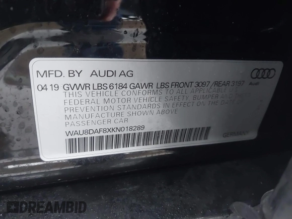 2019 Audi A8 L with VIN WAU8DAF8XKN018289, listed as a IAAI auction lot 41203292 with 28,758 mi miles. Bid and sale history available at carsss.com. Image 9.