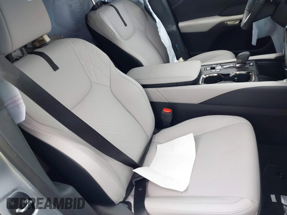 2025 Lexus RX 350 with VIN 2T2BAMCAXSC091011, listed as a IAAI auction lot 42342622 with 3,113 mi miles and . Bid and sale history available at DreamBid. Image 5.