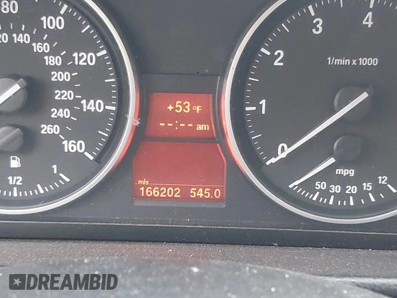 2011 BMW 3 Series 328i with VIN WBAPH5G5XBNM76717, listed as a IAAI auction lot 41796390 with 166,202 mi miles and . Bid and sale history available at carsss.com. Image 7.