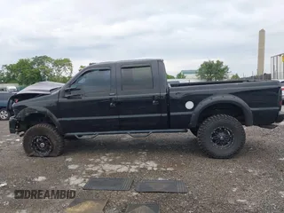 2004 Ford F-250 XL with VIN 1FTNW21LX4EA11928, listed as a IAAI auction lot 42698548 with 196,172 mi miles and . Bid and sale history available at DreamBid. Image 14.