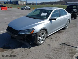 2013 Volkswagen Passat TDI SEL Premium with VIN 1VWCN7A38DC013998, listed as a IAAI auction lot 41853675 with 171,556 mi miles. Bid and sale history available at carsss.com. Image 2.