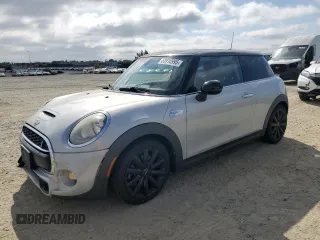 2016 MINI Hardtop S with VIN WMWXP7C54G2A42969, listed as a Copart auction lot 53910995 with 92,207 mi miles and Salvage title. Bid and sale history available at DreamBid. Image 1.
