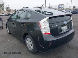 2011 Toyota Prius I with VIN JTDKN3DU7B0277675, listed as a IAAI auction lot 42039547 with 139,583 mi miles. Bid and sale history available at carsss.com. Image 3.