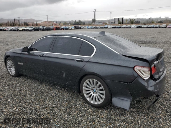 2009 BMW 7 Series 750Li z VIN WBAKB83579CY57269, wystawiony jako Copart lot #42173805 z przebiegiem 140 815 mil mil oraz Szkoda całkowita • Salvage title. Historia ofert i sprzedaży dostępna na DreamBid. Obrazek 2.