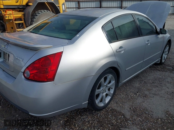 2007 Nissan Maxima 3.5 SE with VIN 1N4BA41E77C825488, listed as a IAAI auction lot 41850268 with 194,150 mi miles. Bid and sale history available at carsss.com. Image 6.