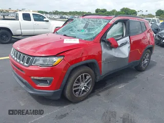 2019 Jeep Compass Latitude with VIN 3C4NJCBB8KT843811, listed as a IAAI auction lot 42442207 with 83,608 mi miles and . Bid and sale history available at DreamBid. Image 18.