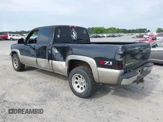 2003 Chevrolet Silverado 1500 LS с VIN 2GCEK19T431121528, выставлен на аукционе IAAI как лот 42223072 с пробегом 332 549 миль миль и . История ставок и продаж доступна на DreamBid. Изображение 3.