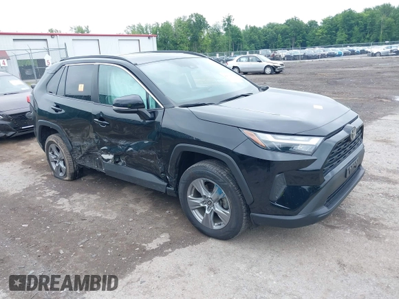 2022 Toyota RAV4 XLE with VIN 2T3P1RFVXNC259957, listed as a IAAI auction lot 42601471 with 39,696 mi miles and . Bid and sale history available at DreamBid. Image 1.