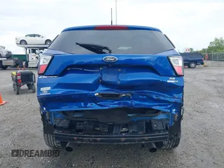 2017 Ford Escape SE с VIN 1FMCU9GD9HUB87656, выставлен на аукционе IAAI как лот 42233585 с пробегом 116 558 миль миль и . История ставок и продаж доступна на DreamBid. Изображение 17.
