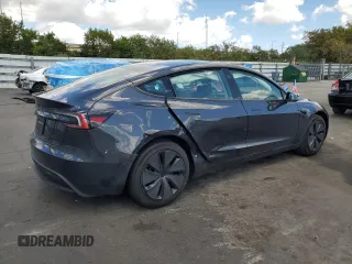2025 Tesla Model 3 Long Range with VIN 5YJ3E1EA1SF938356, listed as a Copart auction lot 50609695 with 807 mi miles and Salvage Title. Bid and sale history available at DreamBid. Image 3.