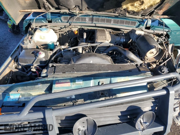 1994 Land Rover Range Rover with VIN SALHV1245RA640425, listed as a Copart auction lot 84764404 with 173,181 mi miles and Salvage Title. Bid and sale history available at DreamBid. Image 12.