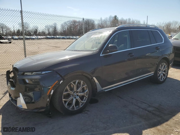 2025 BMW X7 xDrive40i with VIN 5UX23EM07S9X32310, listed as a Copart auction lot 49441125 with 8,852 mi miles and Salvage Title. Bid and sale history available at carsss.com. Image 1.