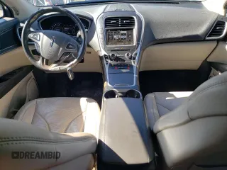 2017 Lincoln MKX Reserve с VIN 2LMPJ8LP3HBL14349, выставлен на аукционе Copart как лот 49870055 с пробегом 144 704 миль миль и Списание • Salvage title. История ставок и продаж доступна на DreamBid. Изображение 8.