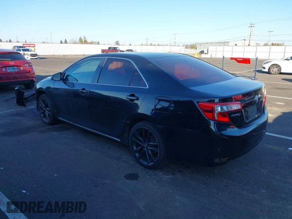 2012 Toyota Camry L with VIN 4T4BF1FK7CR262912, listed as a IAAI auction lot 41698824 with 204,915 mi miles. Bid and sale history available at carsss.com. Image 3.