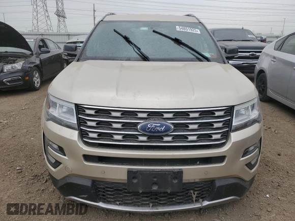 2017 Ford Explorer XLT z VIN 1FM5K8D88HGC64483, wystawiony jako Copart lot #54851925 z przebiegiem Nie podano mil oraz Szkoda całkowita • Salvage title. Historia ofert i sprzedaży dostępna na DreamBid. Obrazek 5.