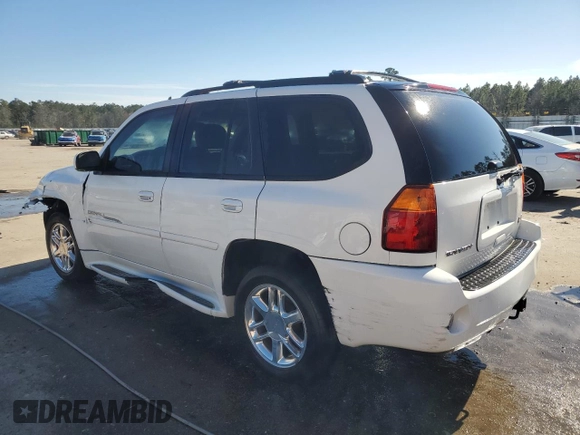 2006 GMC Envoy Denali with VIN 1GKES63M462336365, listed as a Copart auction lot 44965085 with 189,726 mi miles and Salvage Title. Bid and sale history available at carsss.com. Image 2.