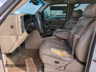 2003 Chevrolet Silverado 1500HD LS z VIN 1GCGK13U53F121654, wystawiony jako Copart lot #71167244 z przebiegiem Nie podano mil oraz Szkoda całkowita • Salvage title. Historia ofert i sprzedaży dostępna na DreamBid. Obrazek 7.