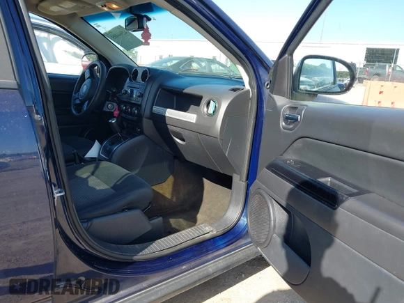 2016 Jeep Compass Sport с VIN 1C4NJDBB9GD657309, выставлен на аукционе IAAI как лот 42564405 с пробегом 157 206 миль миль и . История ставок и продаж доступна на DreamBid. Изображение 5.