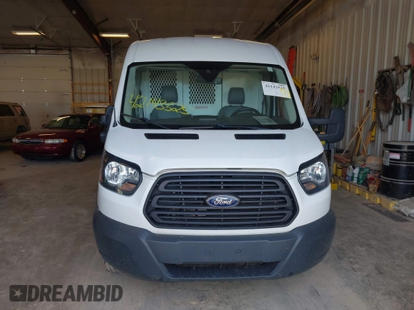 2018 Ford Transit с VIN 1FTBW2CM2JKA88380, выставлен на аукционе IAAI как лот 42143525 с пробегом 100 842 миль миль и . История ставок и продаж доступна на DreamBid. Изображение 12.