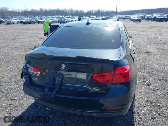 2017 BMW 3 Series 330i xDrive with VIN WBA8D9G31HNU64664, listed as a IAAI auction lot 41654073 with 41,971 mi miles. Bid and sale history available at carsss.com. Image 17.