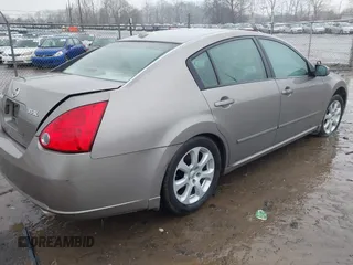 2008 Nissan Maxima 3.5 SL with VIN 1N4BA41E08C816374, listed as a IAAI auction lot 41557260 with 204,207 mi miles. Bid and sale history available at carsss.com. Image 4.