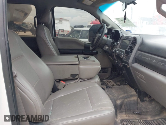2019 Ford F-250 XL с VIN 1FT7W2B65KEE73554, выставлен на аукционе IAAI как лот 42523527 с пробегом 260 323 миль миль и . История ставок и продаж доступна на DreamBid. Изображение 5.