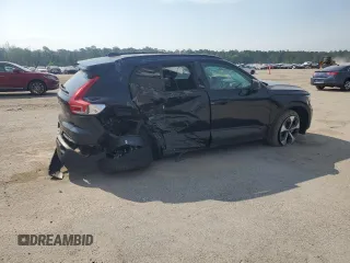 2023 Volvo XC40 Plus Dark Theme с VIN YV4L12UW0P2069853, выставлен на аукционе Copart как лот 57647985 с пробегом 16 252 миль миль и Списание • Salvage title. История ставок и продаж доступна на DreamBid. Изображение 3.