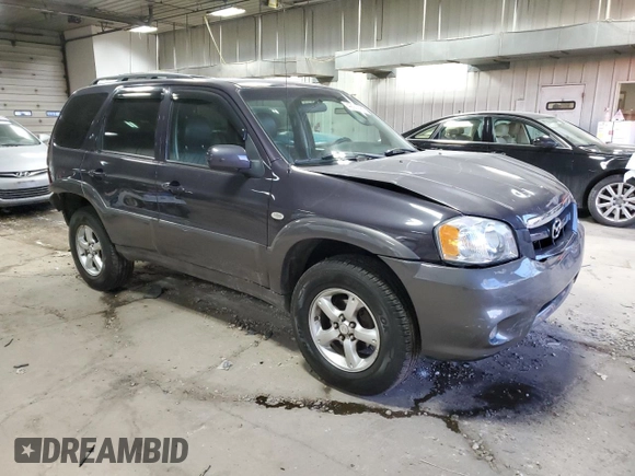 2005 Mazda Tribute i with VIN 4F2YZ92Z55KM31146, listed as a Copart auction lot 42934565 with 81,657 mi miles and Non Repairable. Bid and sale history available at carsss.com. Image 4.