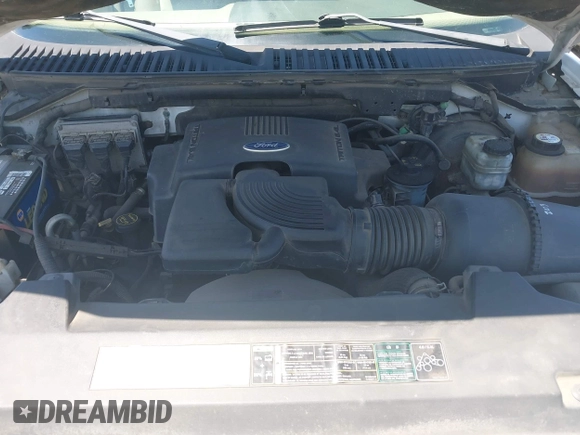 2003 Ford Expedition Eddie Bauer with VIN 1FMPU18L33LC16060, listed as a IAAI auction lot 42698132 with 224,088 mi miles and . Bid and sale history available at DreamBid. Image 10.