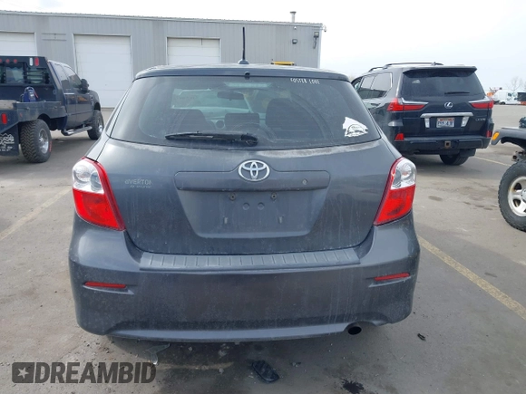 2009 Toyota Matrix with VIN 2T1KU40E79C163666, listed as a IAAI auction lot 41708972 with 182,808 mi miles and . Bid and sale history available at carsss.com. Image 16.