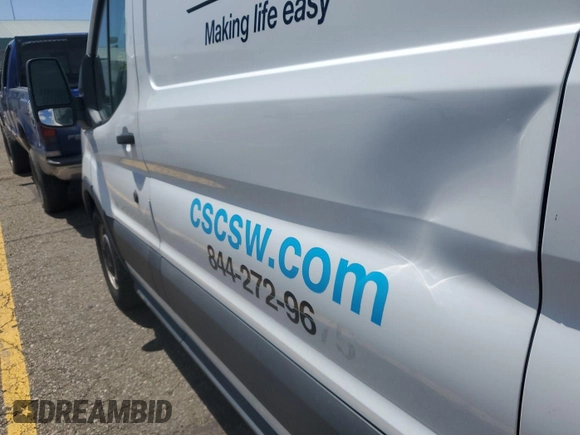 2016 Ford Transit Cargo с VIN 1FTYE1YM0GKB15648, выставлен на аукционе IAAI как лот 42679254 с пробегом 135 283 миль миль и . История ставок и продаж доступна на DreamBid. Изображение 14.